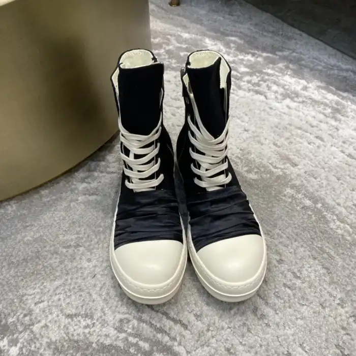 Rick Owen.s Sneaker