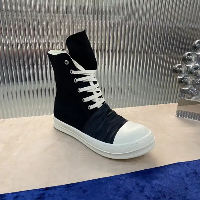 Rick Owen.s Sneaker