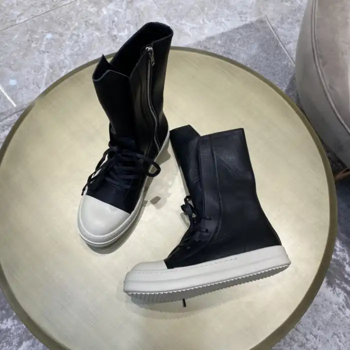 Rick Owen.s Sneaker