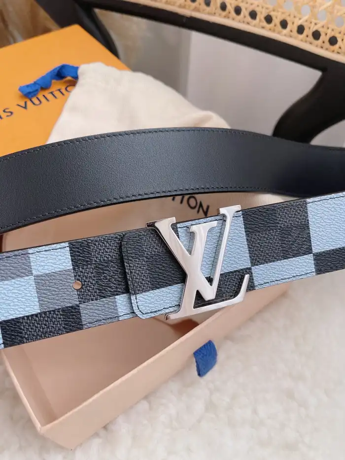 Rep Loui Vuitto Belt-4CM