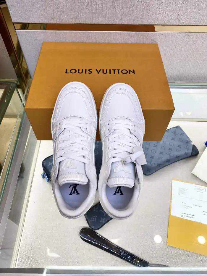 Loui Vuitto TRAINER SNEAKER