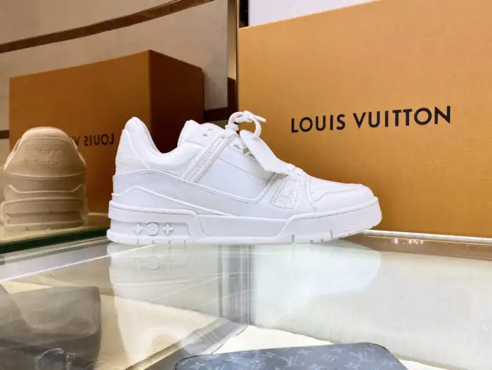 Loui Vuitto TRAINER SNEAKER