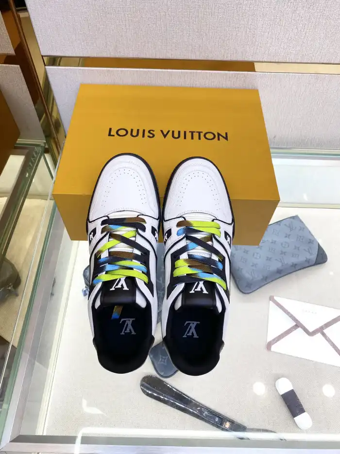 Loui Vuitto TRAINER SNEAKER