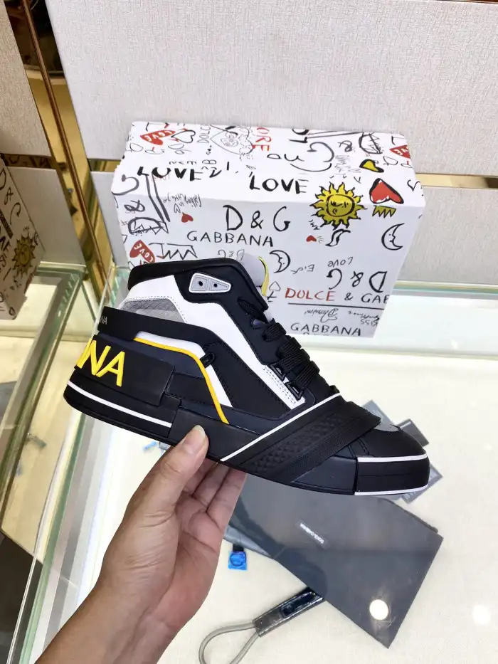 DG SNEAKER