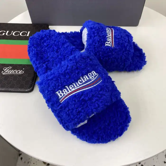 Rep BLCG SLIPPERS