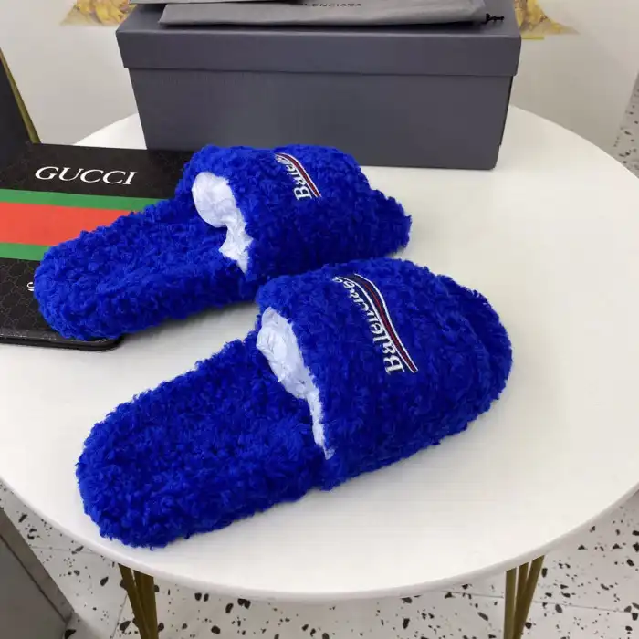 Rep BLCG SLIPPERS