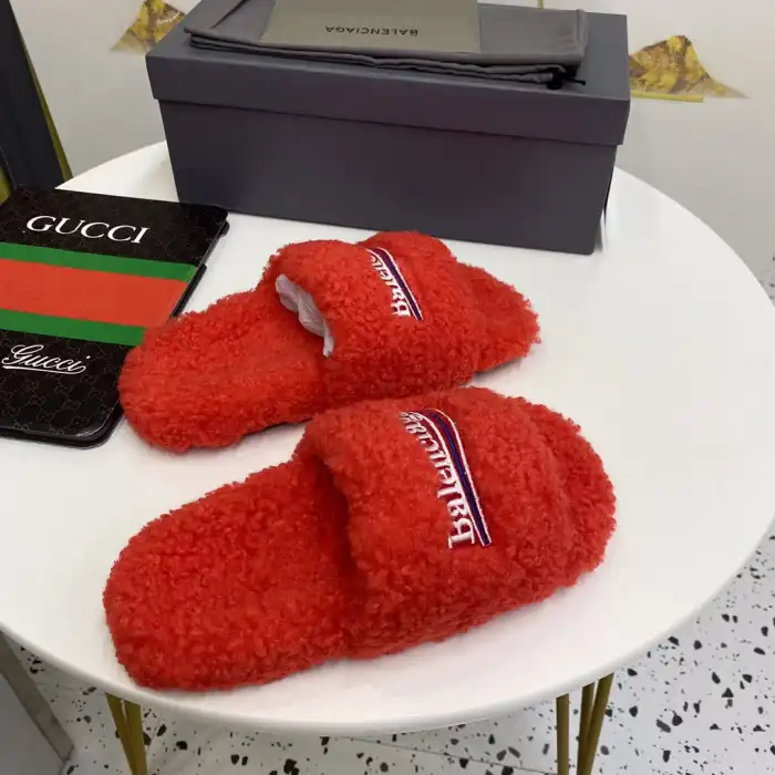 Rep BLCG SLIPPERS