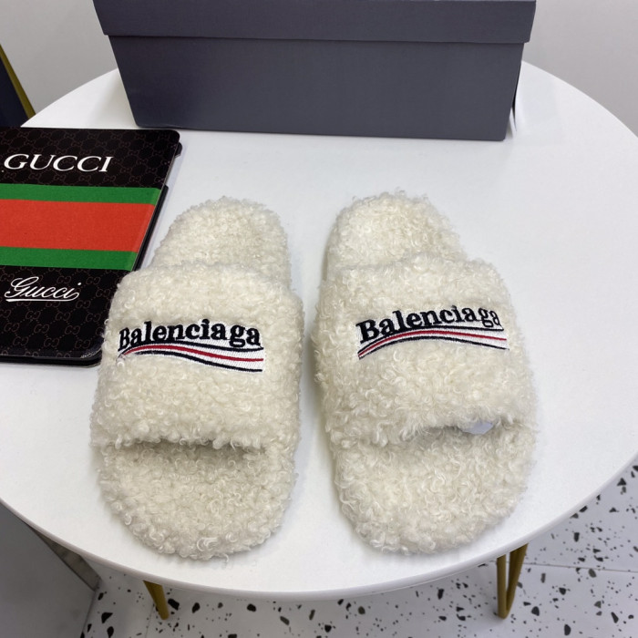 Onekick BLCG SLIPPERS