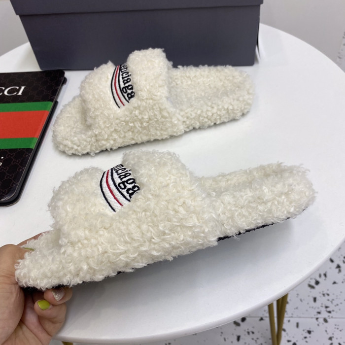 Onekick BLCG SLIPPERS