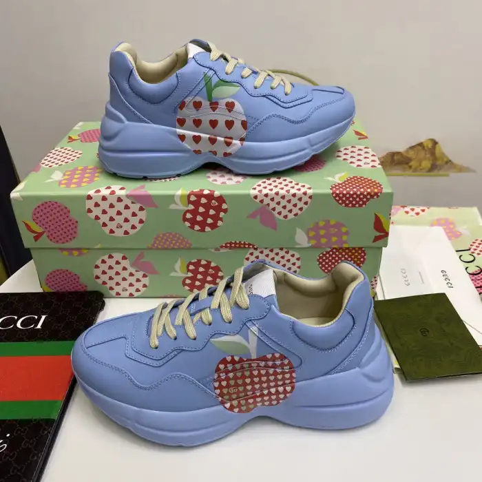 GUCC SNEAKER