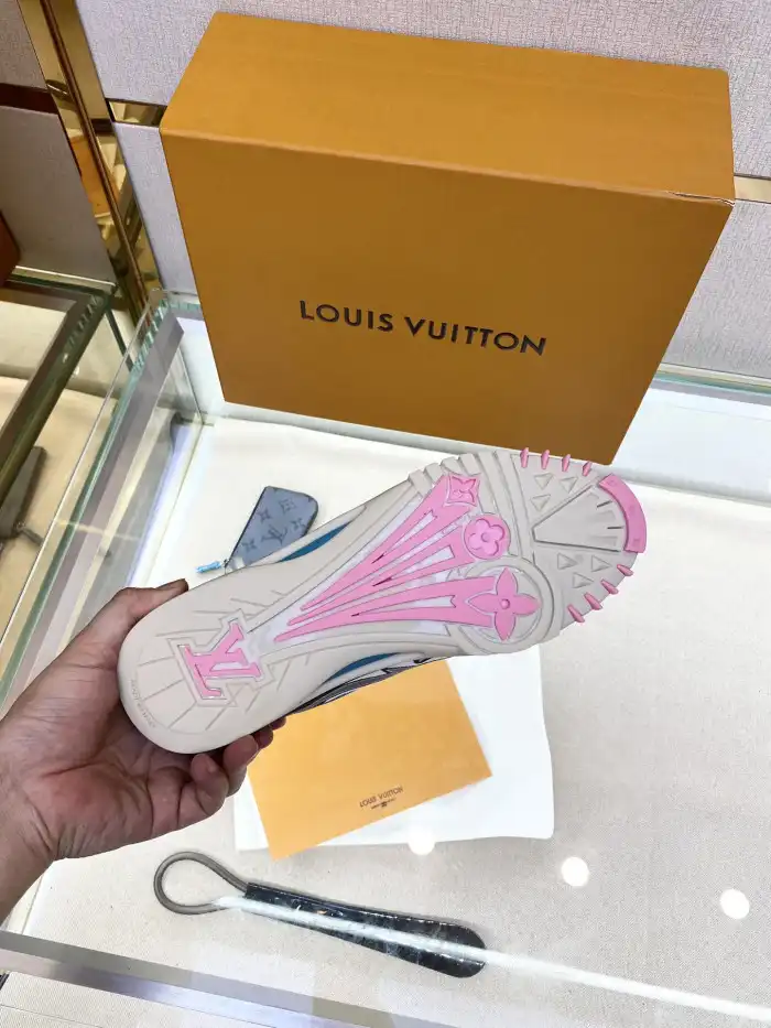 LV SPRINT SNEAKER