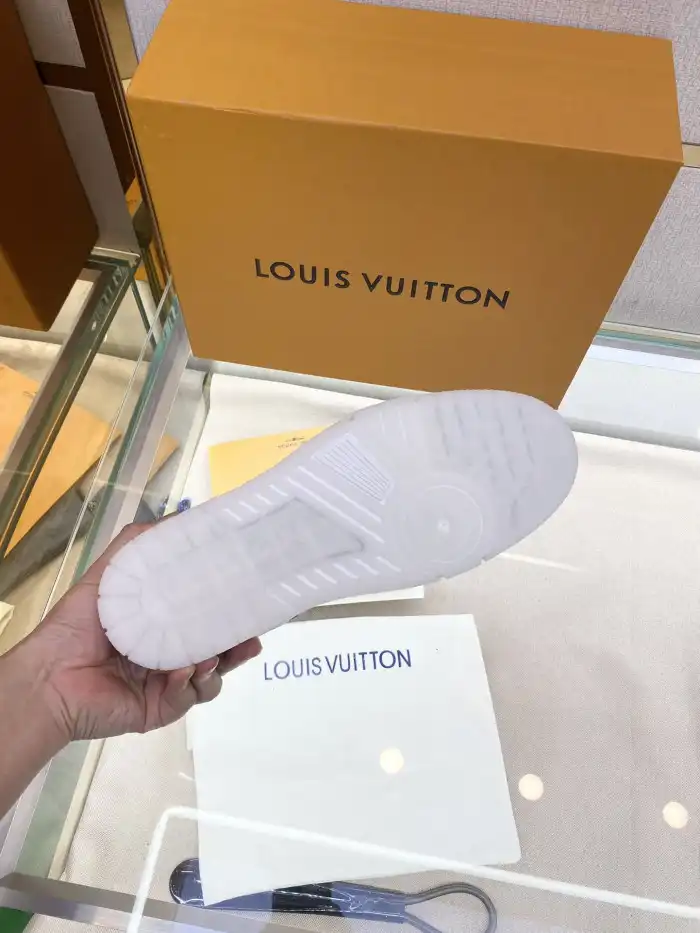 Rep LV TRAINER SNEAKER LOW