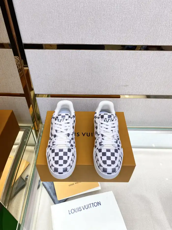 Rep LV TRAINER SNEAKER LOW