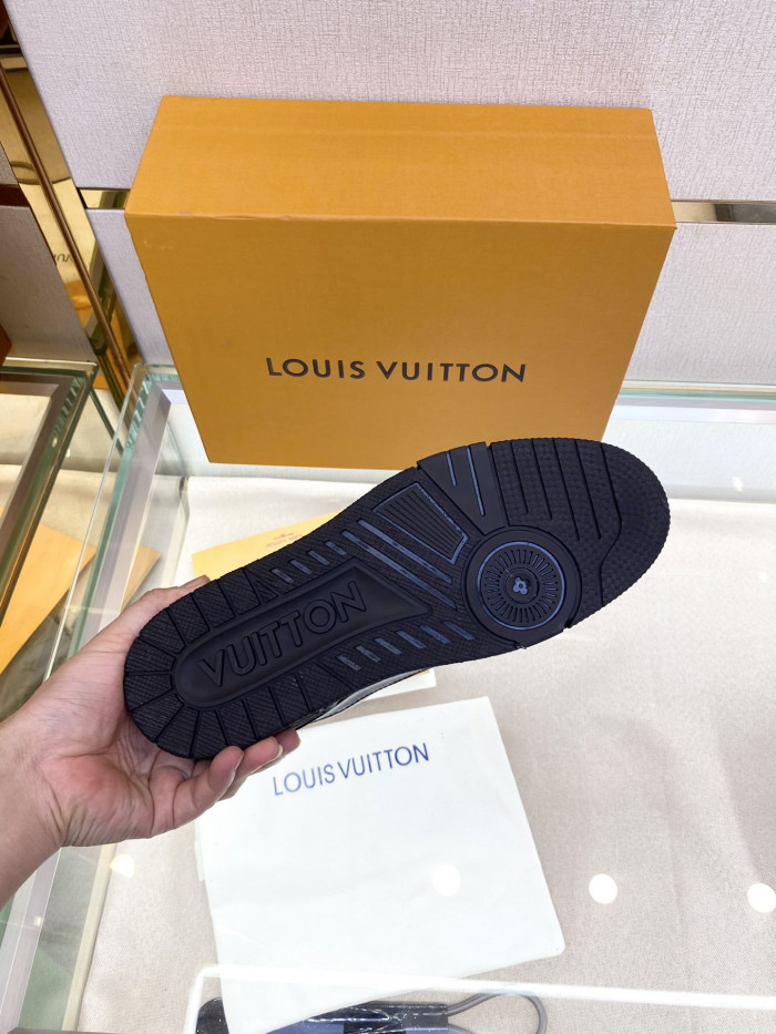 Onekick LV TRAINER SNEAKER LOW