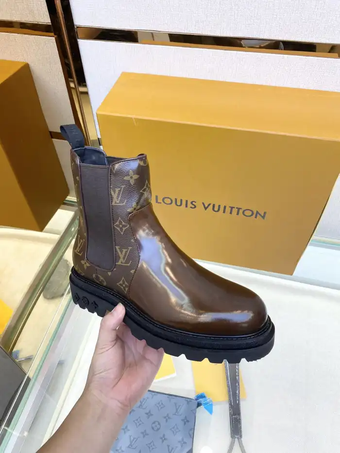 Cheap LOUS VUITON BOOTS