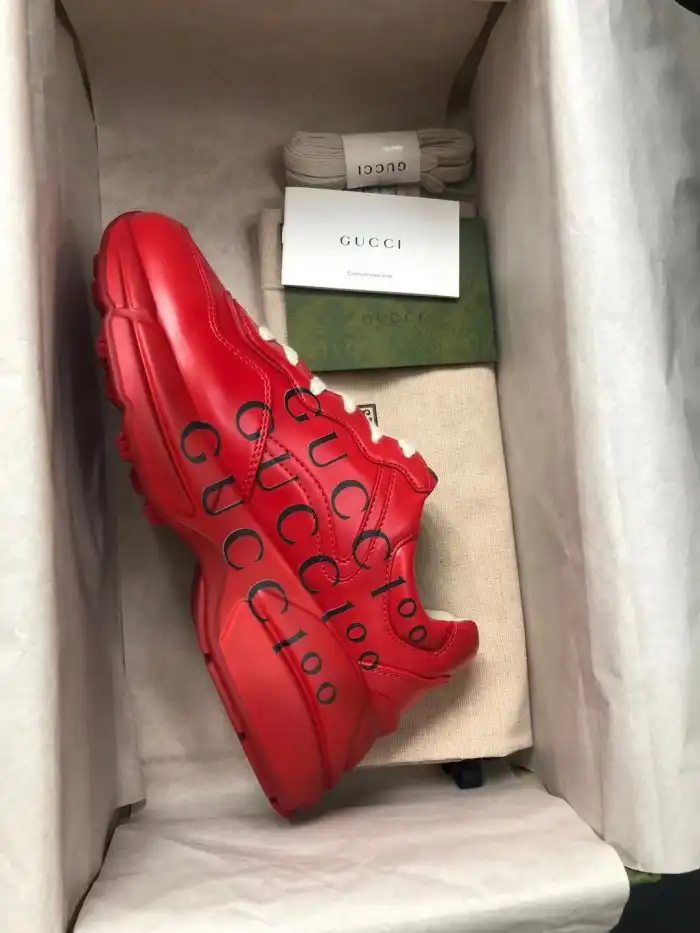 GUCC SNEAKER