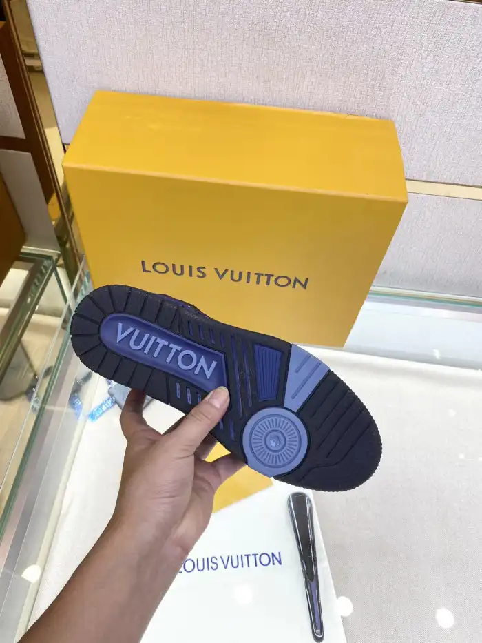 Loui Vuitto TRAINER SNEAKER