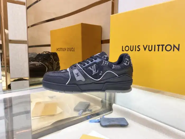 Cheap Loui Vuitto TRAINER SNEAKER