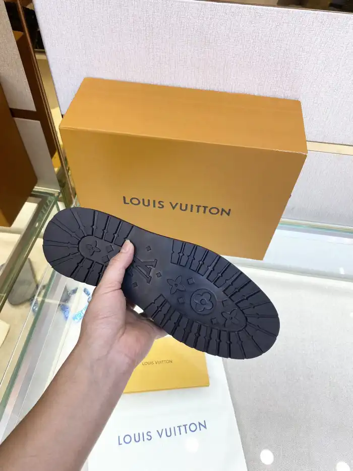 Cheap LOUS VUITON BOOTS