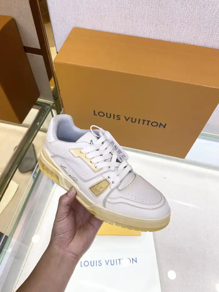 Rep Loui Vuitto TRAINER SNEAKER