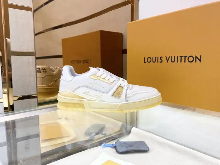 Rep Loui Vuitto TRAINER SNEAKER