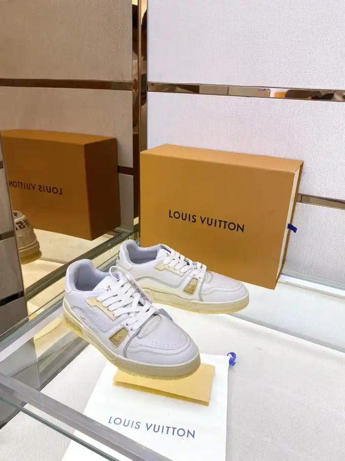 Rep Loui Vuitto TRAINER SNEAKER