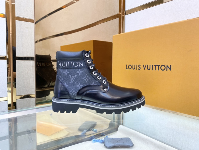 Onekick LOUS VUITON BOOTS