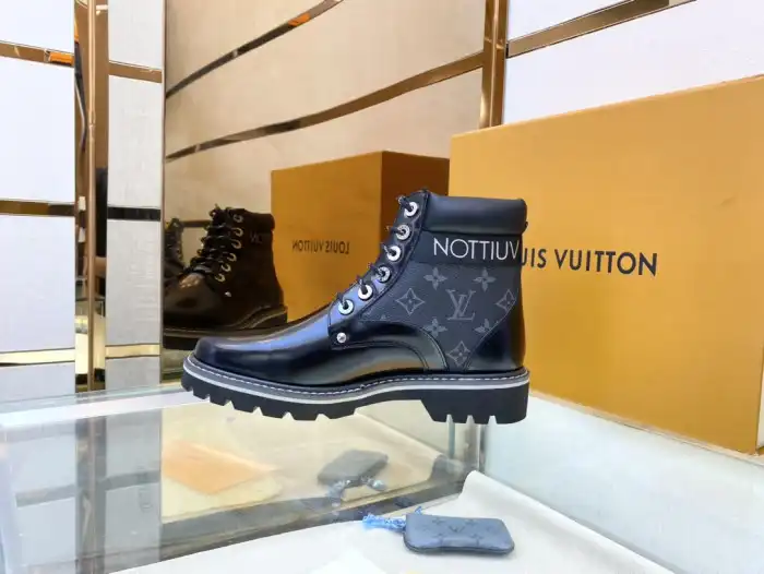 Cheap LOUS VUITON BOOTS