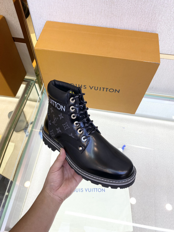 Onekick LOUS VUITON BOOTS