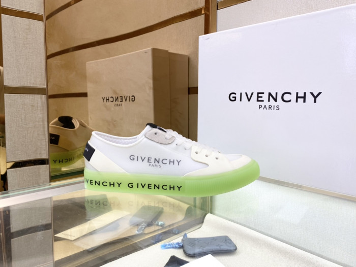 Onekick Givench Spectre Low-TOP SNEAKER