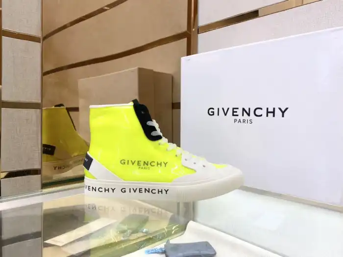 Givench Spectre High -TOP SNEAKER