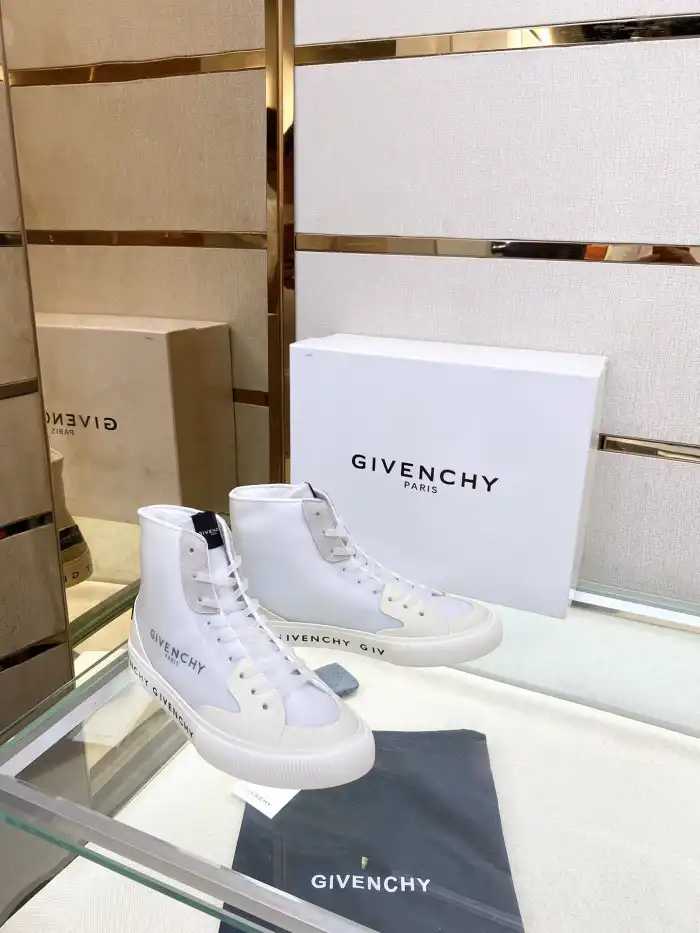 Givench Spectre High -TOP SNEAKER