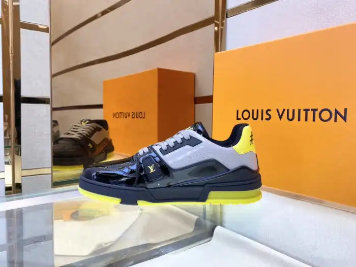 Rep Loui Vuitto Low-Top SNEAKER