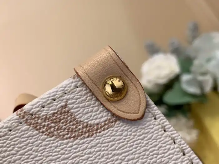 Cheap LV bag OnTheGo mini Sjh