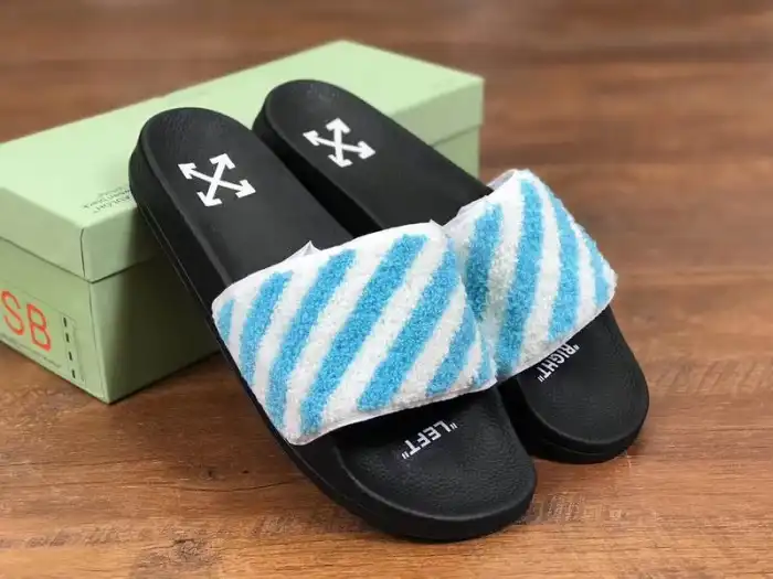 OFF-WHITE SLIPPERS