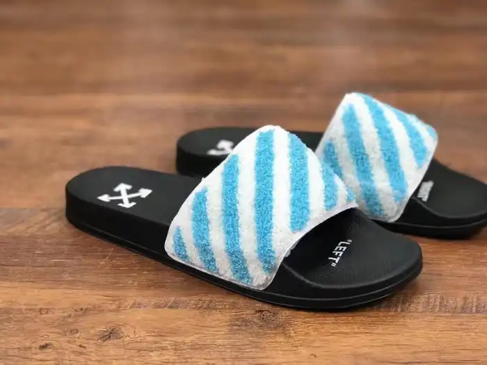 OFF-WHITE SLIPPERS