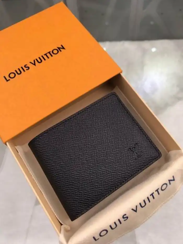 Rep LOUI VUITTO WALLET M32703 11.5*9