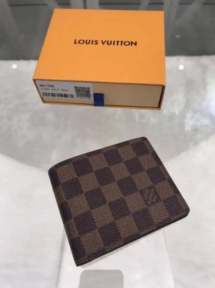 LOUI VUITTO WALLET N61208 11.5*8