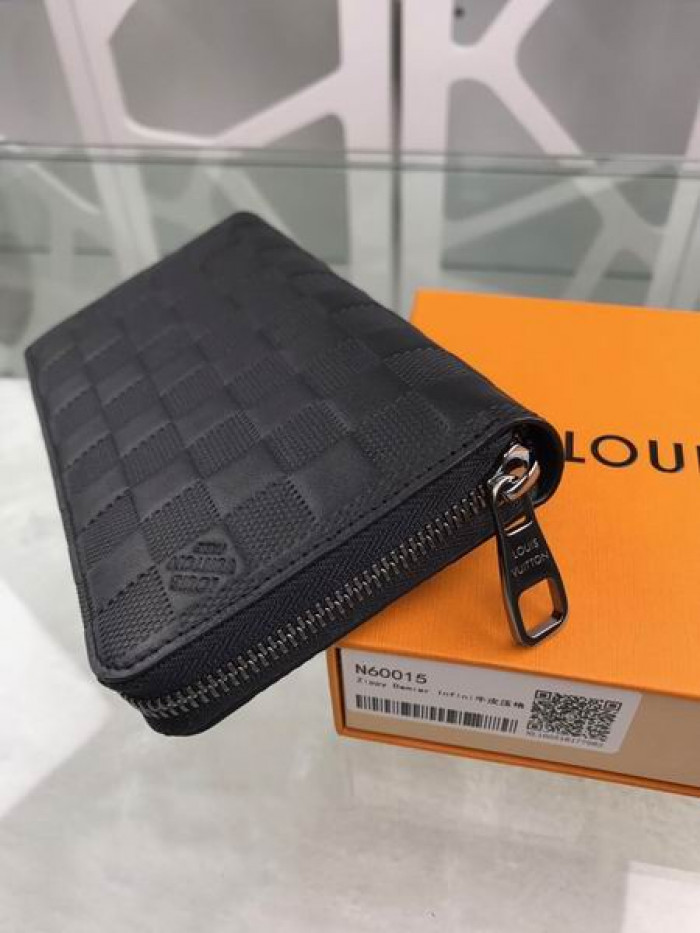 Onekick LOUI VUITTO WALLET N60015 19.5*10