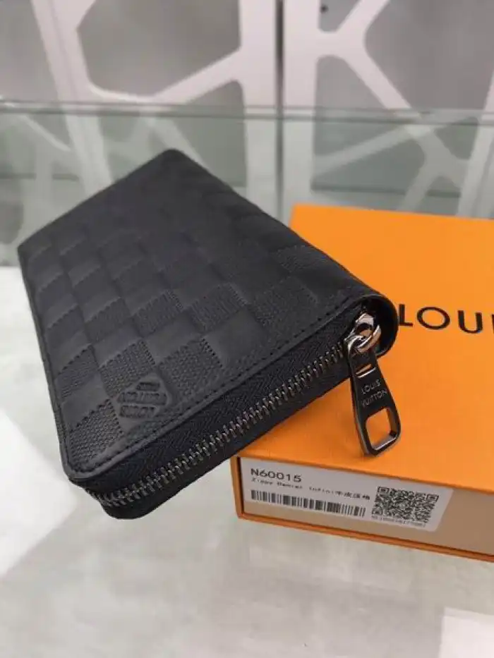 LOUI VUITTO WALLET N60015 19.5*10