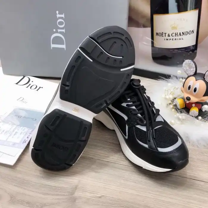 DR Oblique SNEAKER