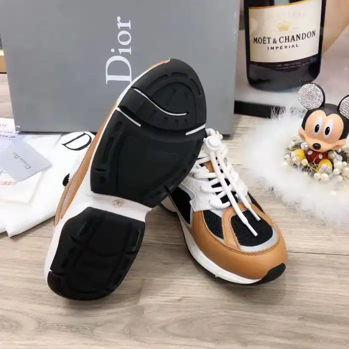 DR Oblique SNEAKER