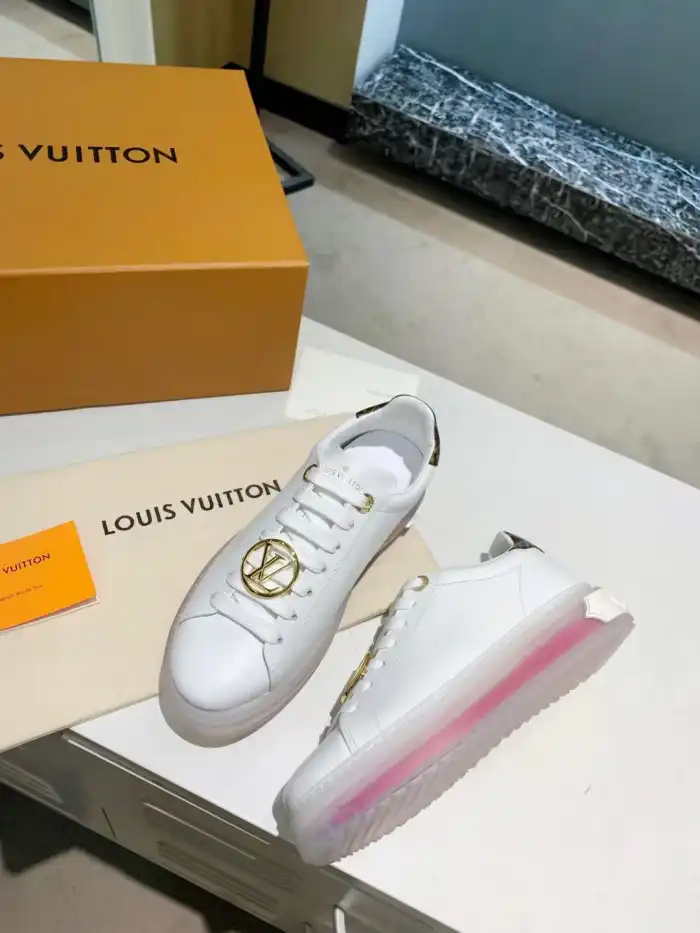 LOUI VUITTO SNEAKER