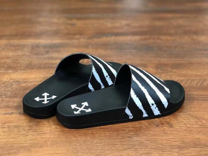 OFF-WHITE SLIPPERS