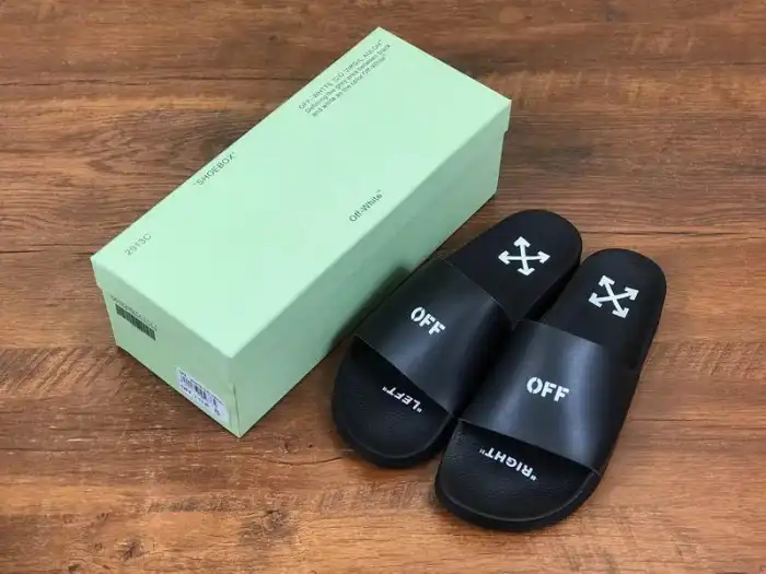 OFF-WHITE SLIPPERS