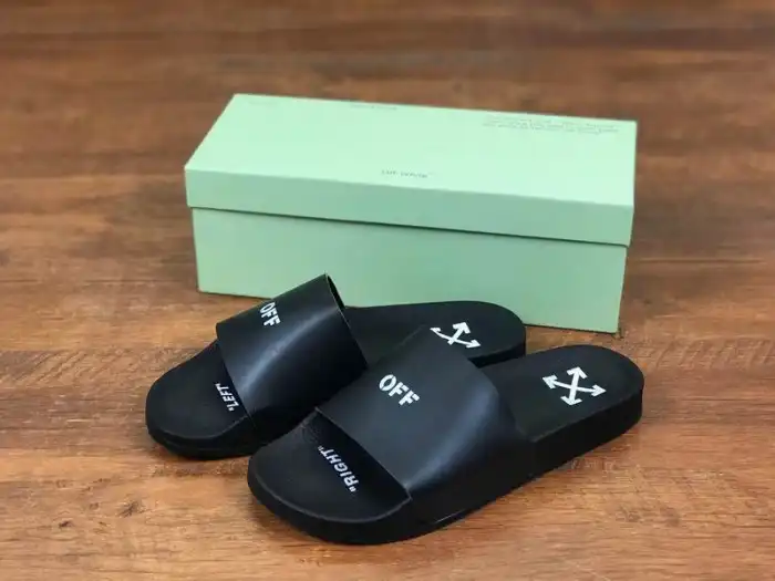 OFF-WHITE SLIPPERS