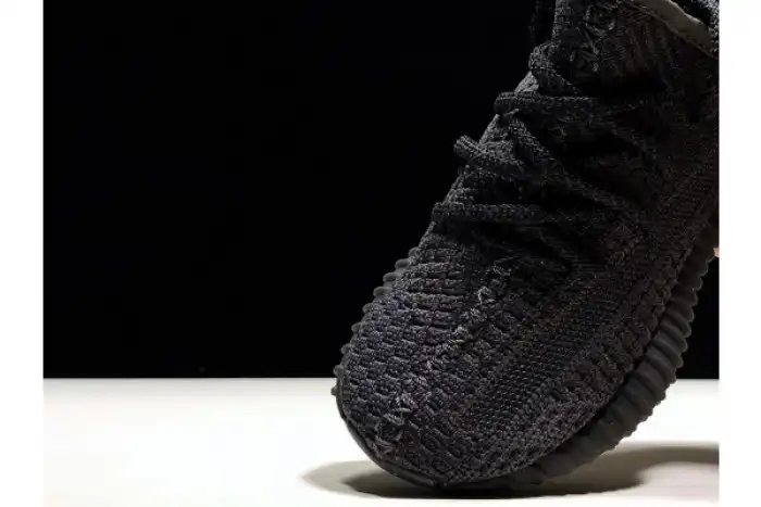 ADIDAS KIDS YEEZY BOOST 350 V2 BLACK (NON-REFLECTIVE) FU9013