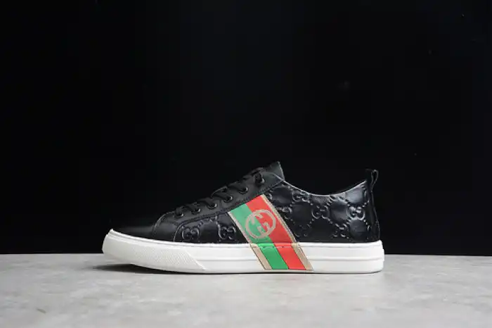 GUCC LOW-TOP SNEAKER