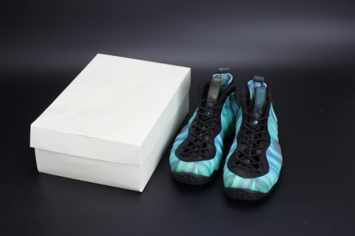 Nike Air Foamposite One Northern Lights Black Green mens 840559-001