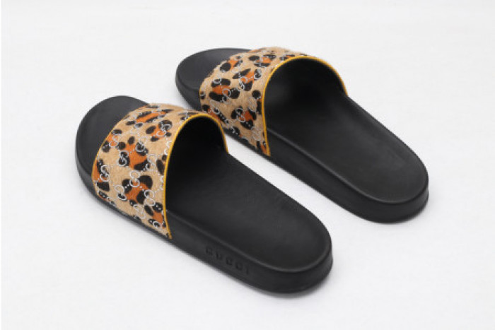 Onekick GUCC SLIPPERS LEOPARD PRINT